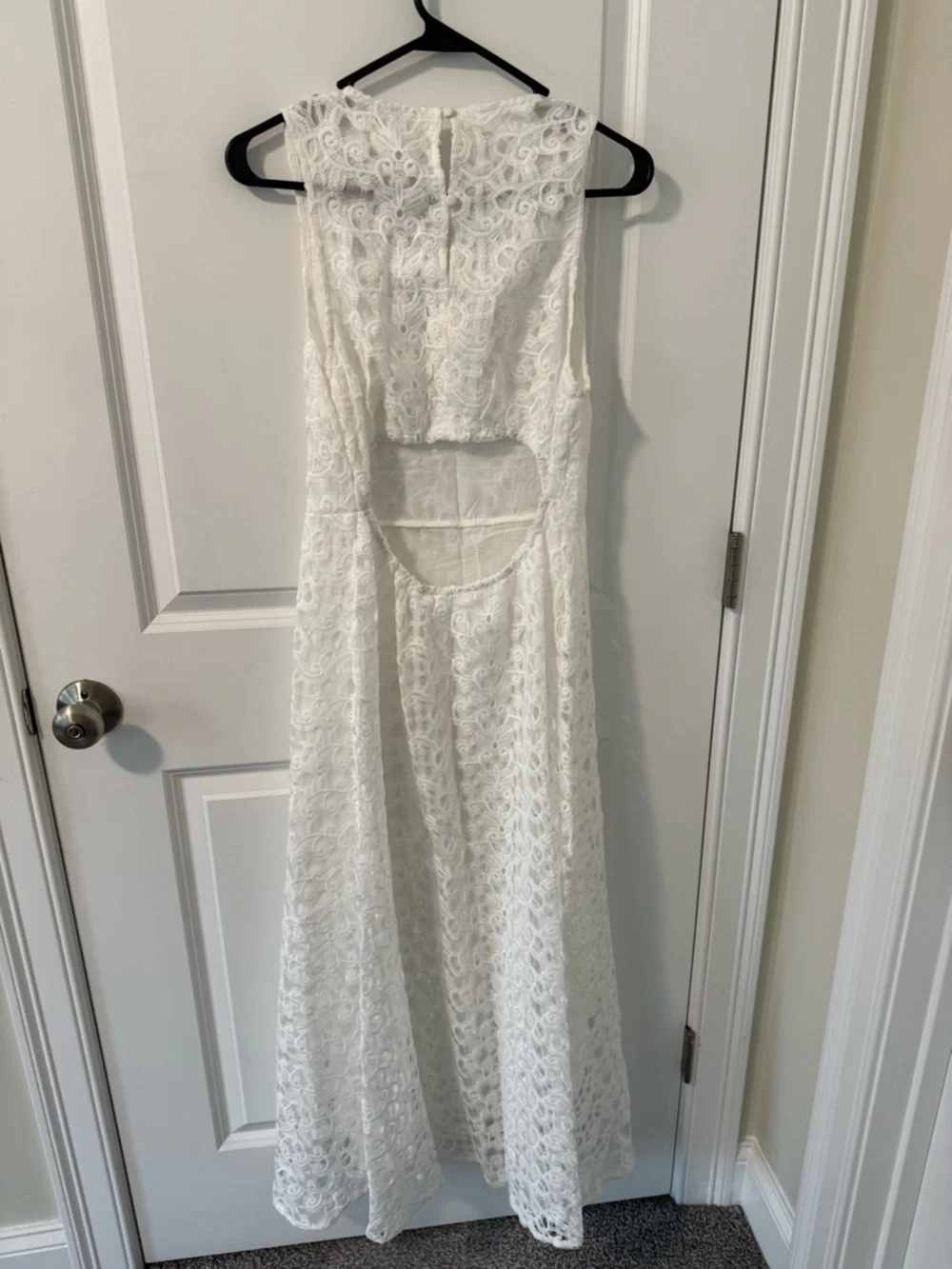 Showpo White Lace High Neck Cut Out Maxi Dress - Picture 7 of 8